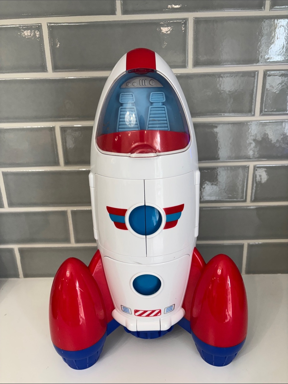 Lakeshore Play & Explore Rocket